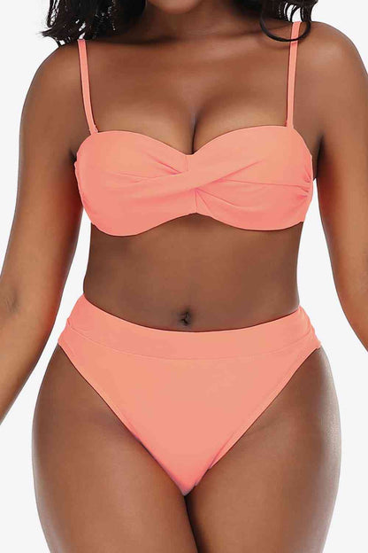 Ensemble bikini à imprimé botanique avec robe de bain