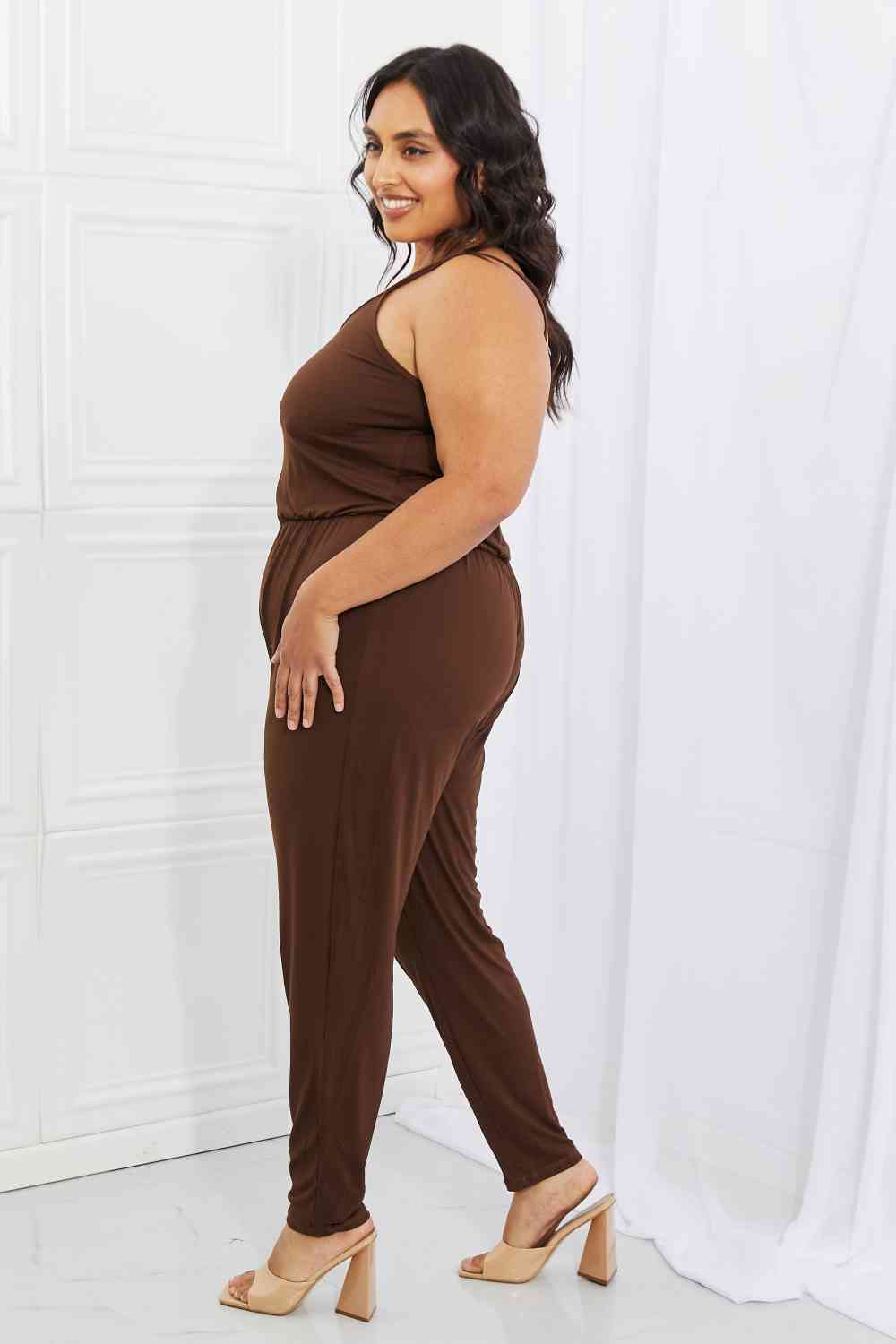 Capella Comfy Casual Combinaison taille élastique unie pleine taille en chocolat