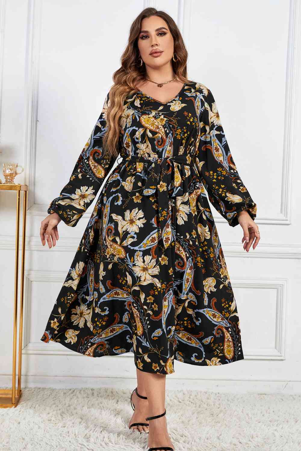 Melo Apparel Vestido midi con manga globo y cinturón con estampado floral de talla grande