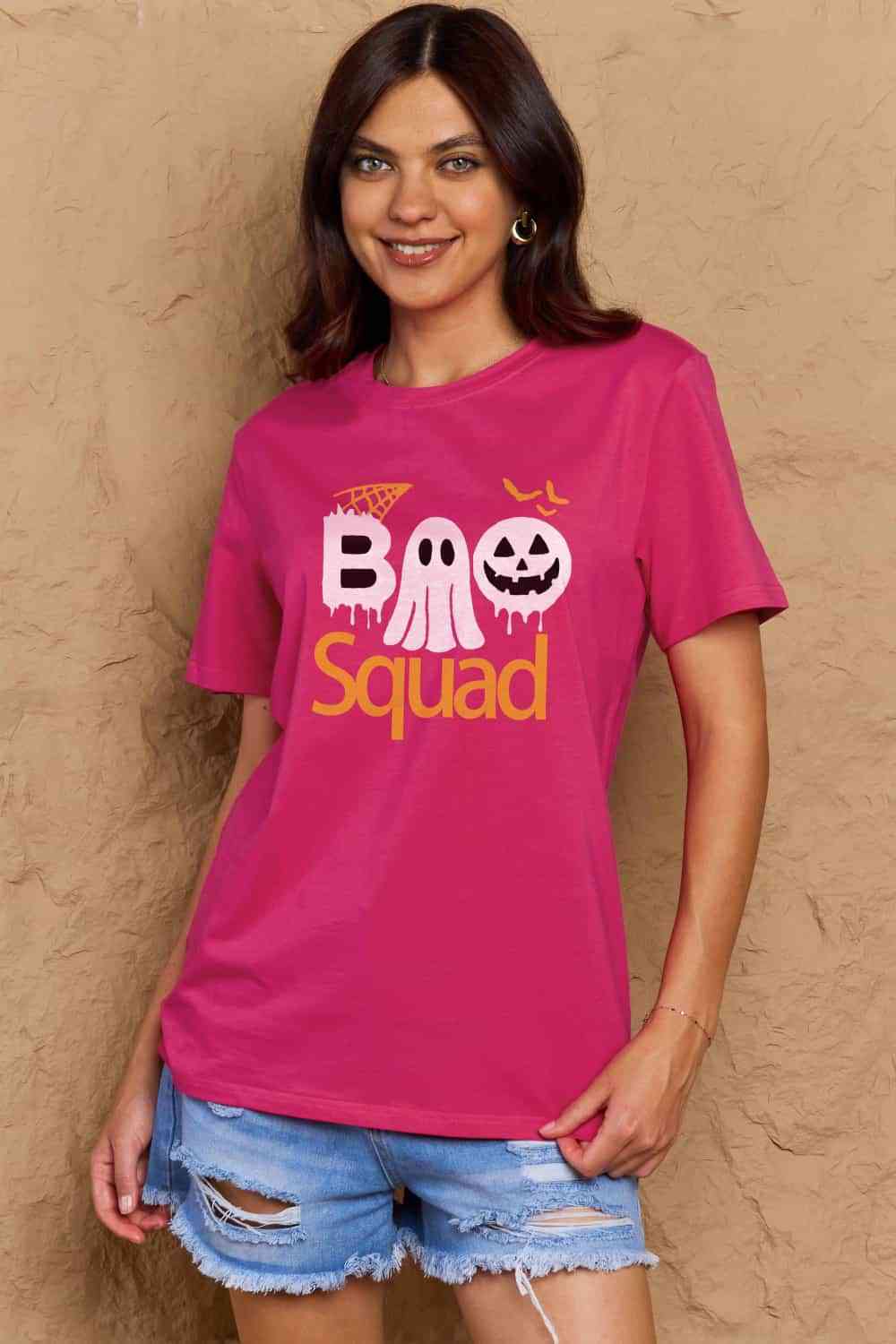 Simply Love T-shirt en coton graphique BOO SQUAD pleine taille