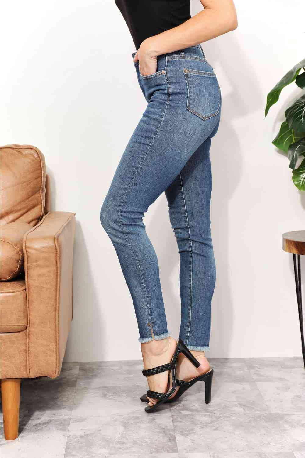 Judy Blue Full Size Tummy Control Side Slit & Fray Hem Skinny Jeans