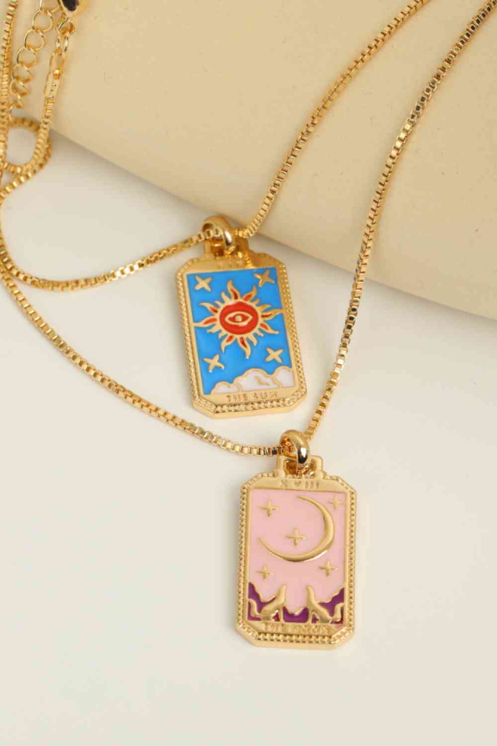 Collier en cuivre pendentif carte de tarot