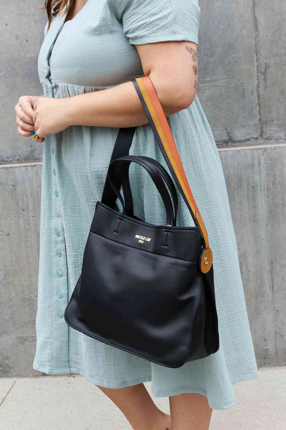 Nicole Lee USA Sac à bandoulière minimaliste Avery