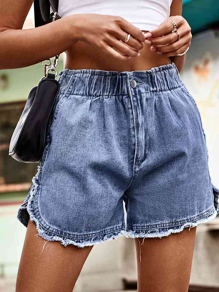 Short en jean à taille élastique et ourlet brut