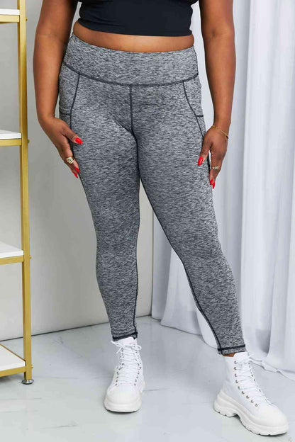 Rae Mode Legging de yoga chiné à large taille pleine taille