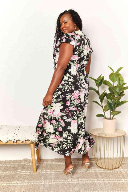 Robe fendue florale à manches flottantes et taille nouée Double Take