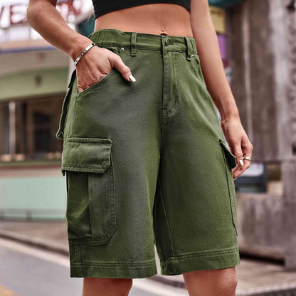 Shorts cargo de mezclilla con bolsillos