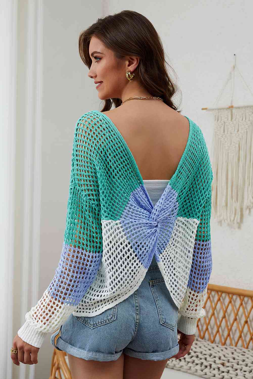 Blusa calada con cuello en V y hombros caídos