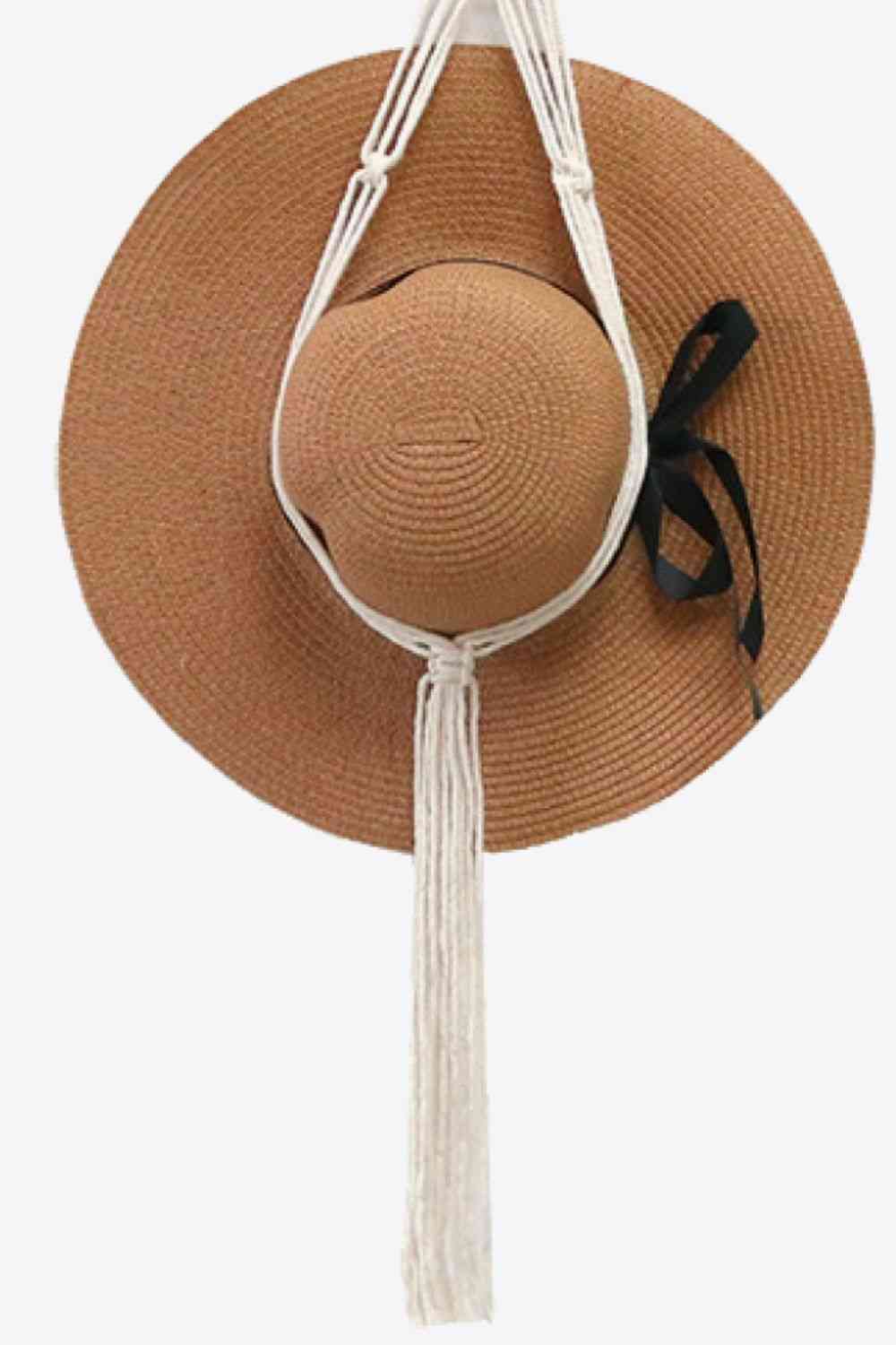 Percha para sombrero de macramé