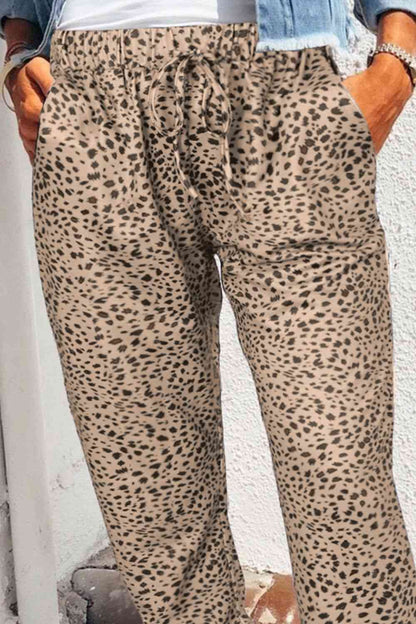 Pantalones largos con bolsillos de leopardo