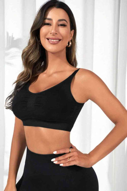 Soutien-gorge actif court à encolure dégagée