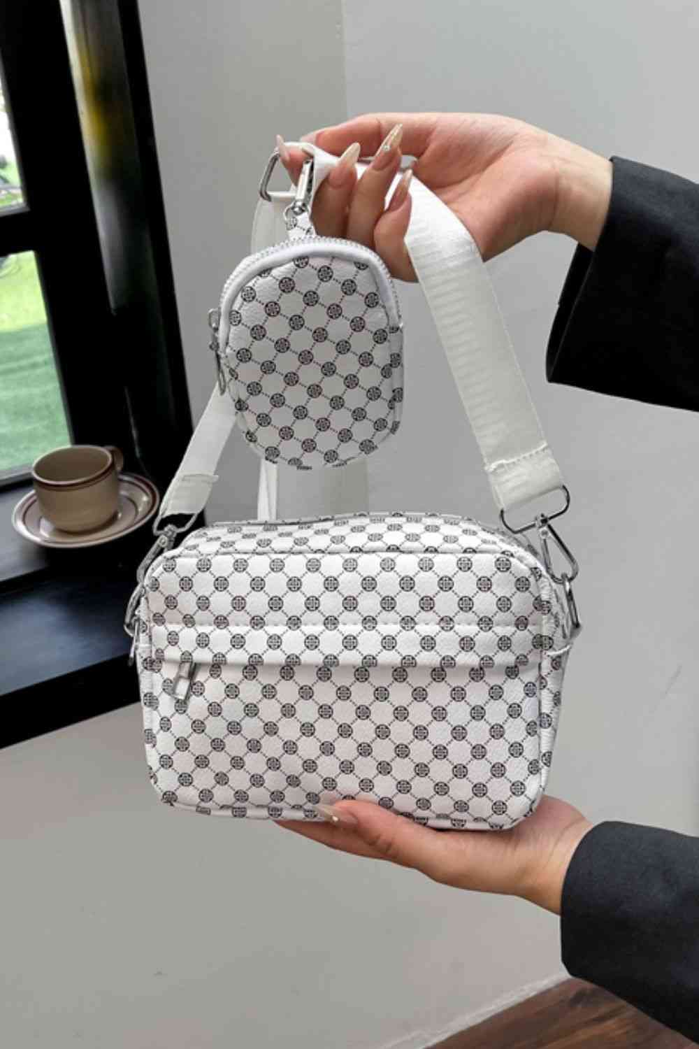 Sac à bandoulière en cuir PU géométrique adoré avec petit sac à main