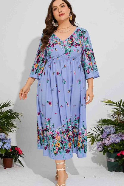 Robe Midi Florale à Col en V et Manches Trois-Quarts de Grande Taille