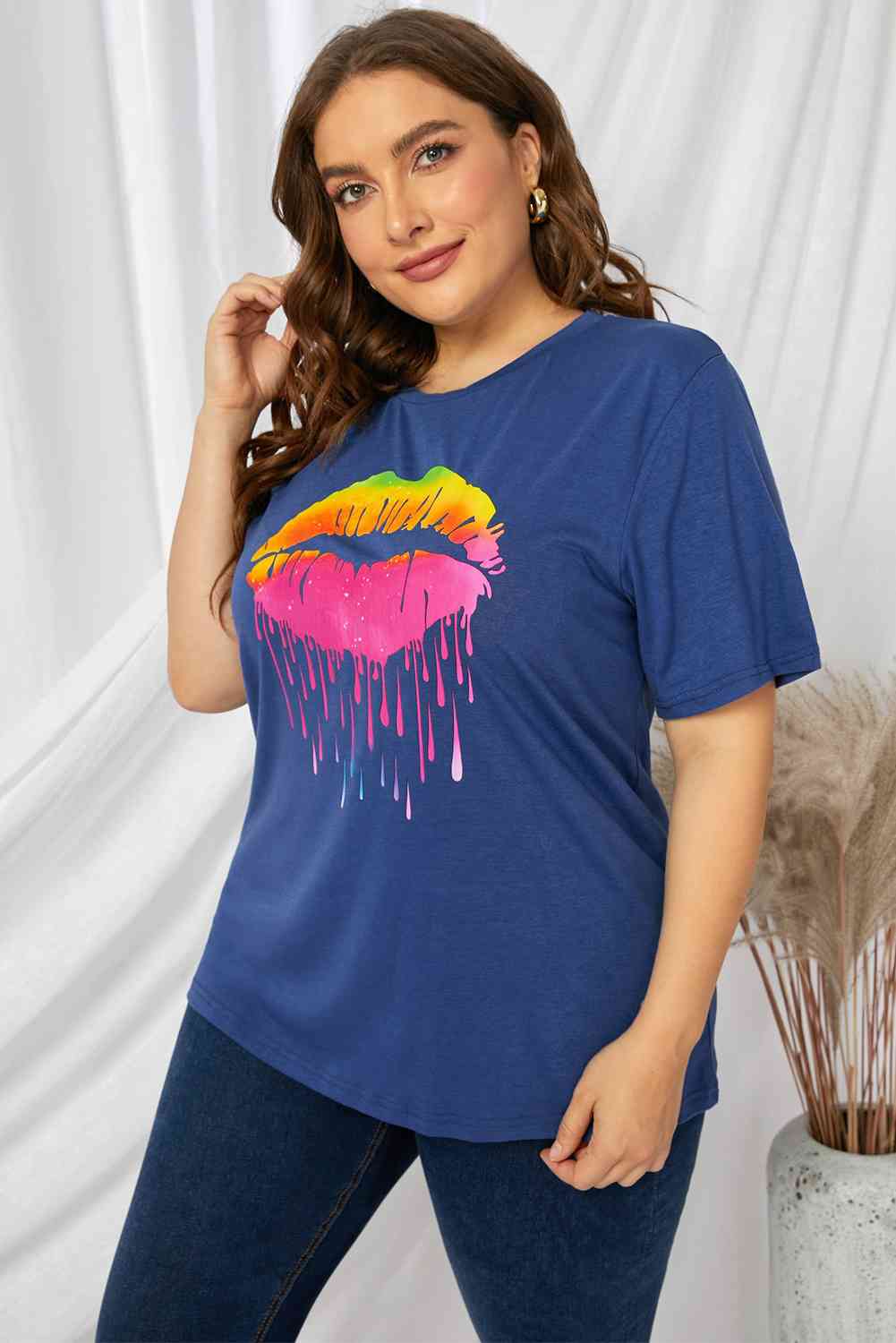 Camiseta con estampado de labios de talla grande