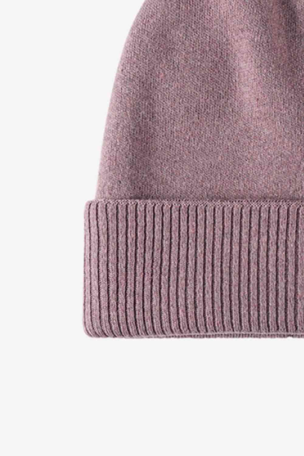 Gorro de punto con puños