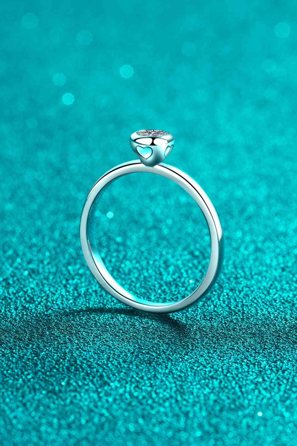 Bague solitaire plaquée rhodium moissanite