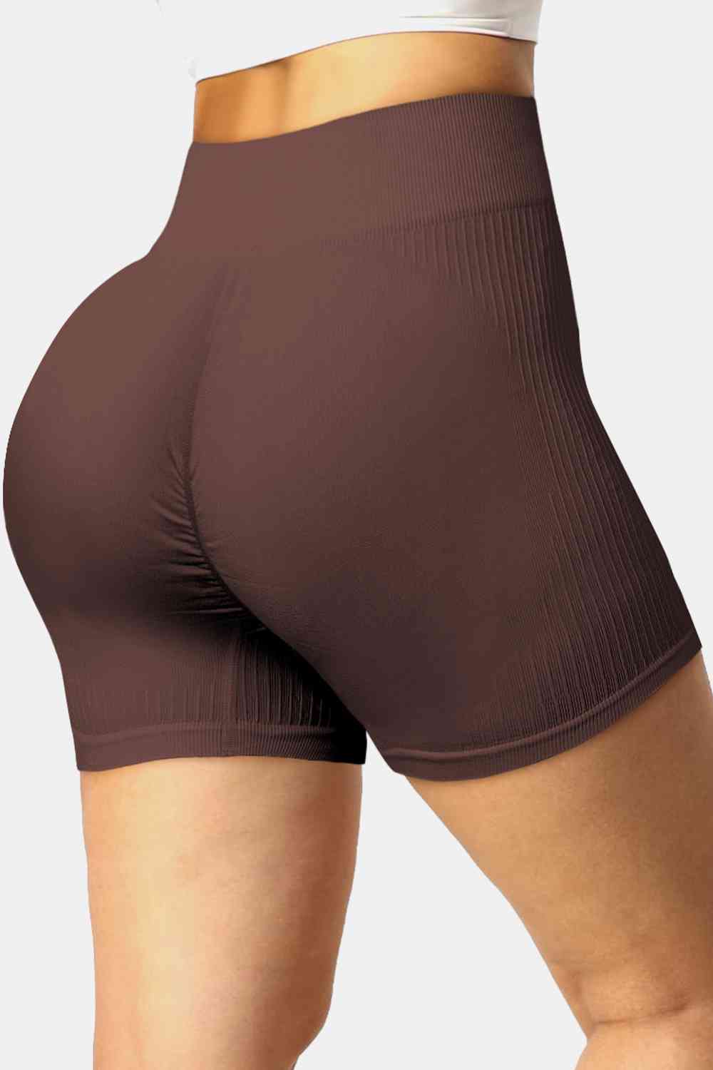 Shorts deportivos de canalé