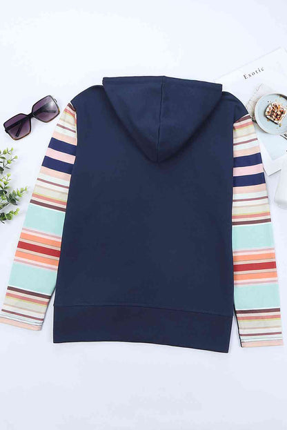 Chaqueta con cremallera y bloques de color a rayas de Double Take