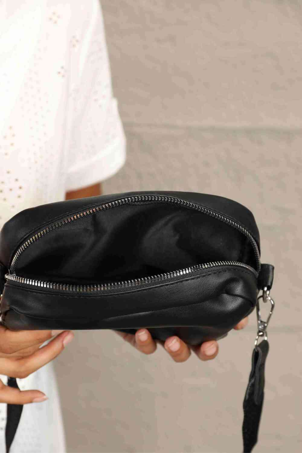 Sac à bandoulière en cuir PU adoré avec petit sac à main