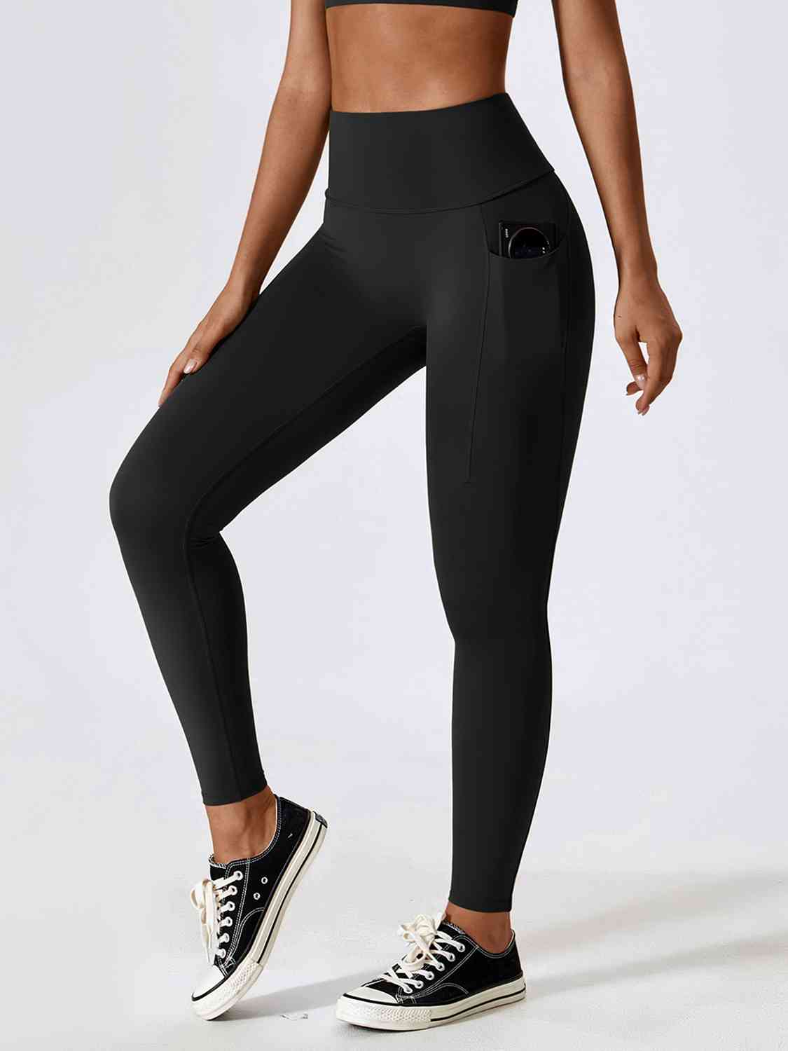 Pantalon de sport à large ceinture