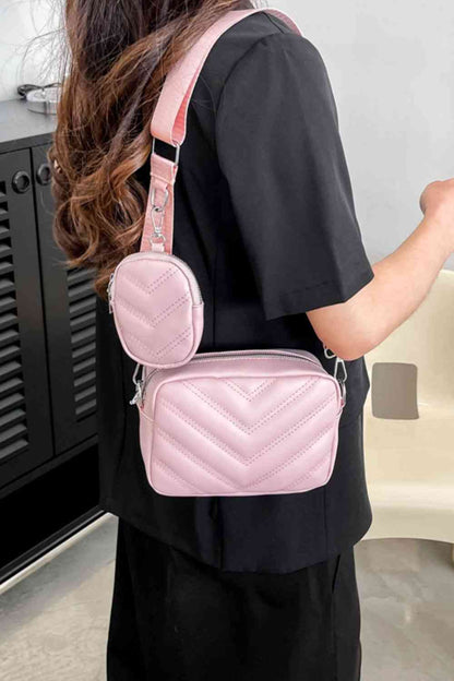 Sac à bandoulière en cuir PU adoré avec petit sac à main