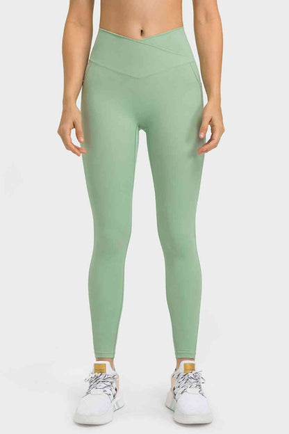 Leggings de yoga con cintura en V y bolsillos