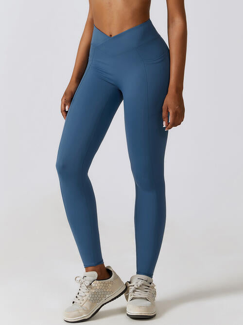 Leggings activos con cintura ancha