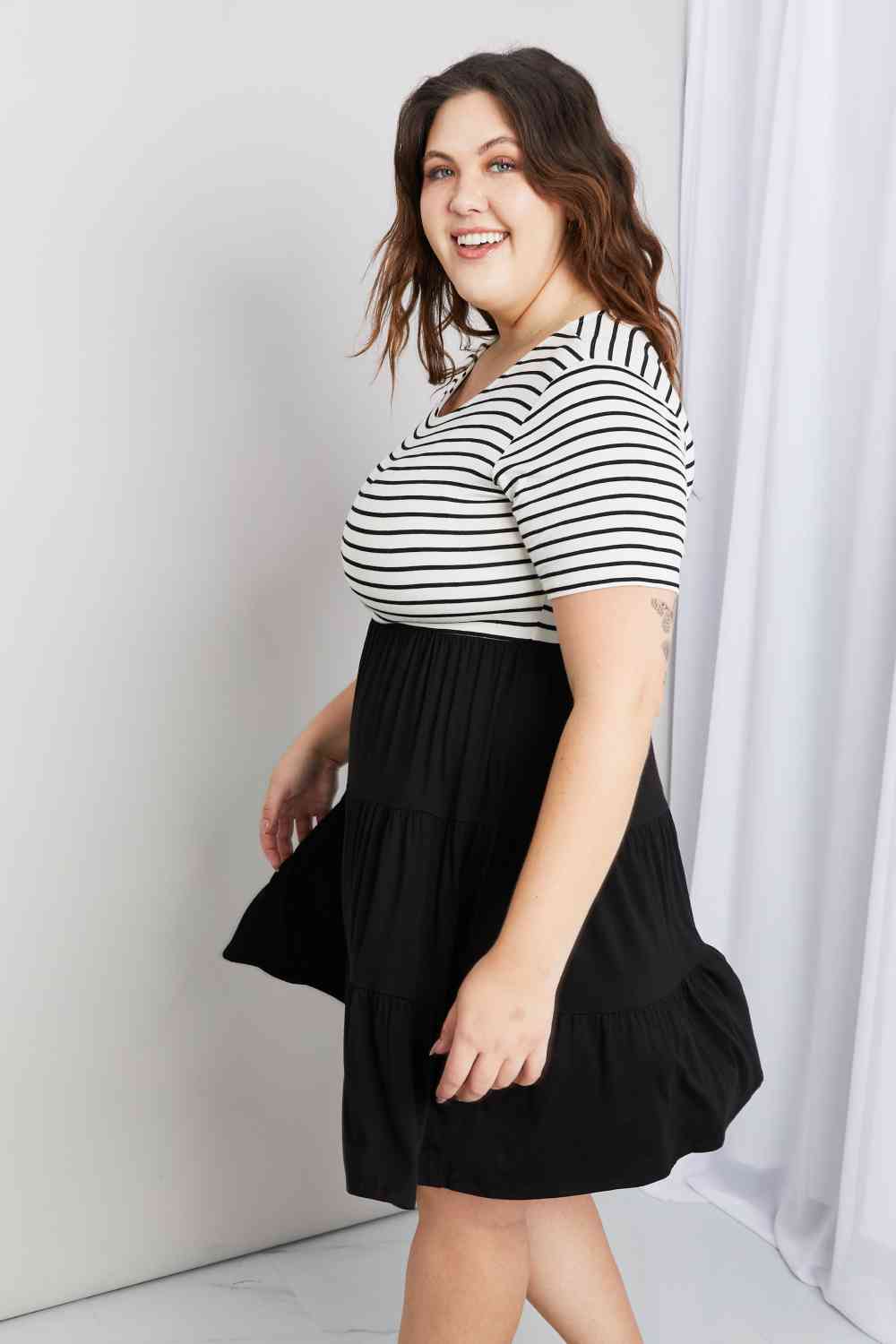 Heimish Full Size Two-Tone Short Sleeve Spliced Dress