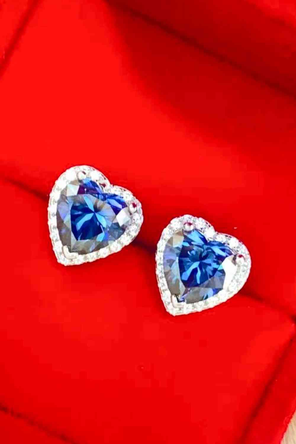 Aretes con forma de corazón de moissanita de 4 quilates