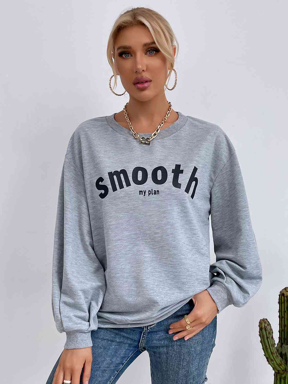 Round Neck Long Sleeve SMOOTH MY PLAN Graphic Sweatshirt