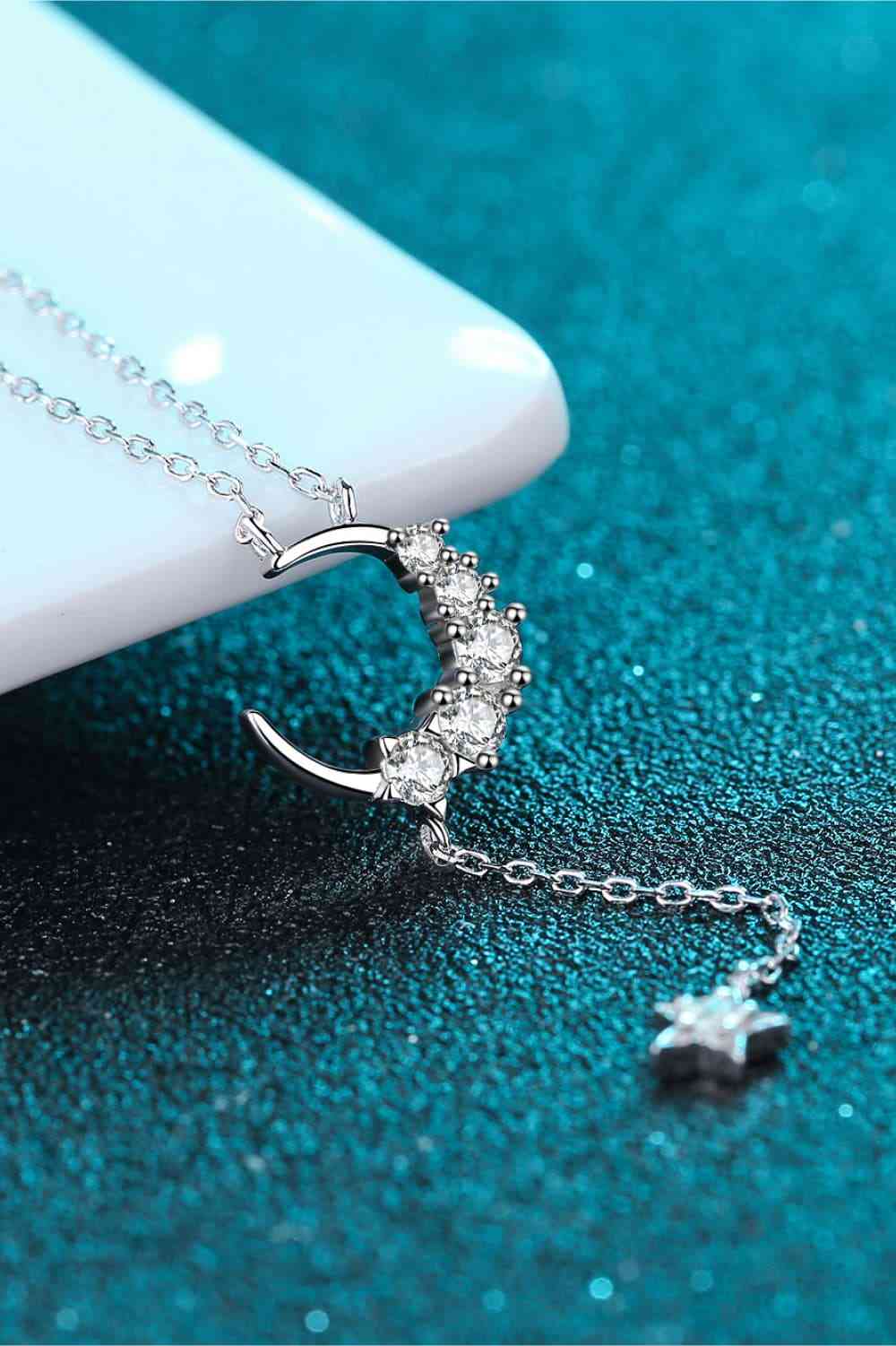 Collier moissanite étoile et lune