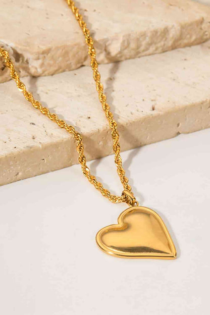 Collier en cuivre avec pendentif coeur