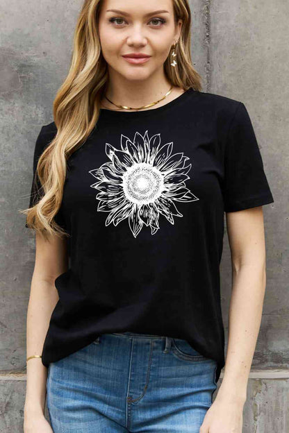 T-shirt en coton à motif tournesol pleine grandeur Simply Love