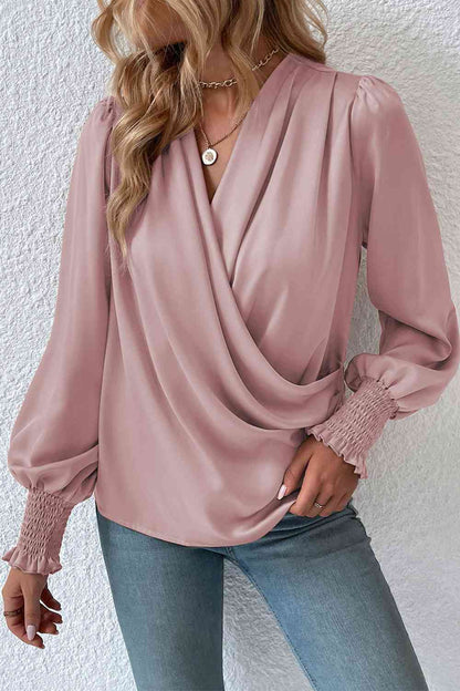 Blouse à manches lanternes et col surplis