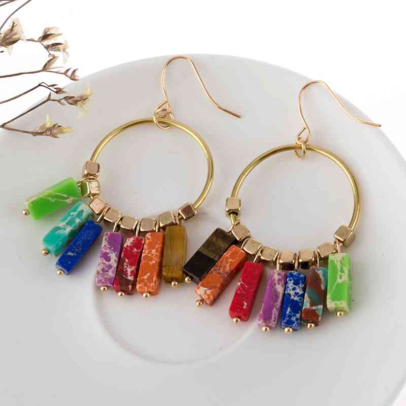 Boucles d'oreilles pendantes en pierre multicolore