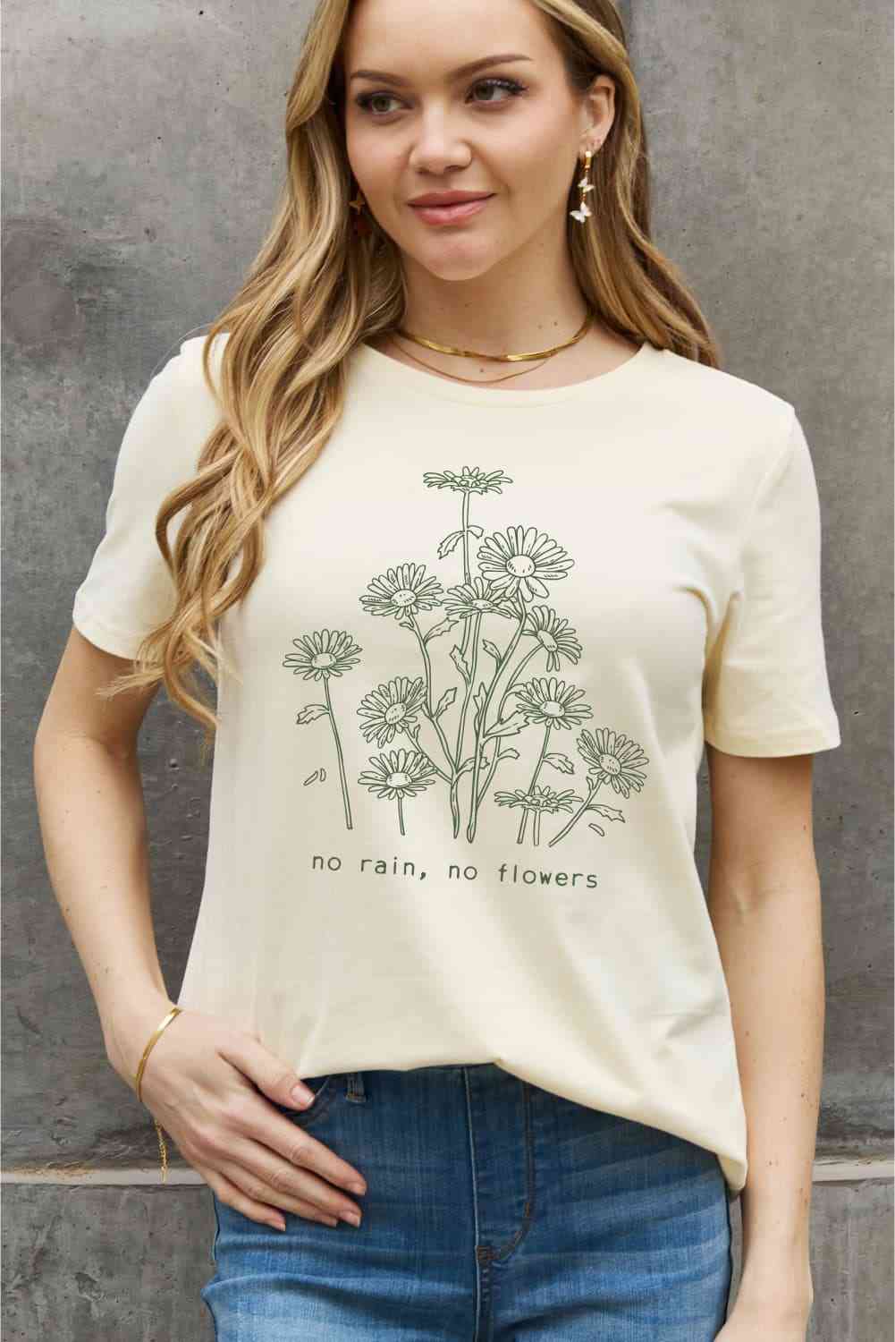 Simply Love T-shirt en coton graphique NO RAIN NO FLOWERS pleine taille