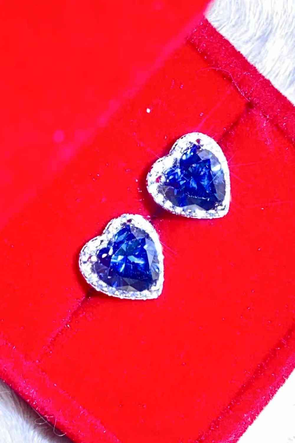 Aretes con forma de corazón de moissanita de 4 quilates