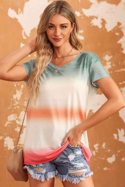 Camiseta de manga corta con cuello en V y efecto tie-dye de Double Take