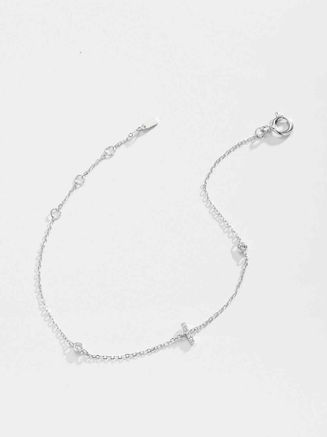 Pulsera de plata de ley 925 con circonitas G To K