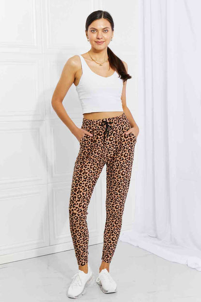 Leggings Depot - Pantalon de jogging à imprimé léopard à pois Downtown pleine taille