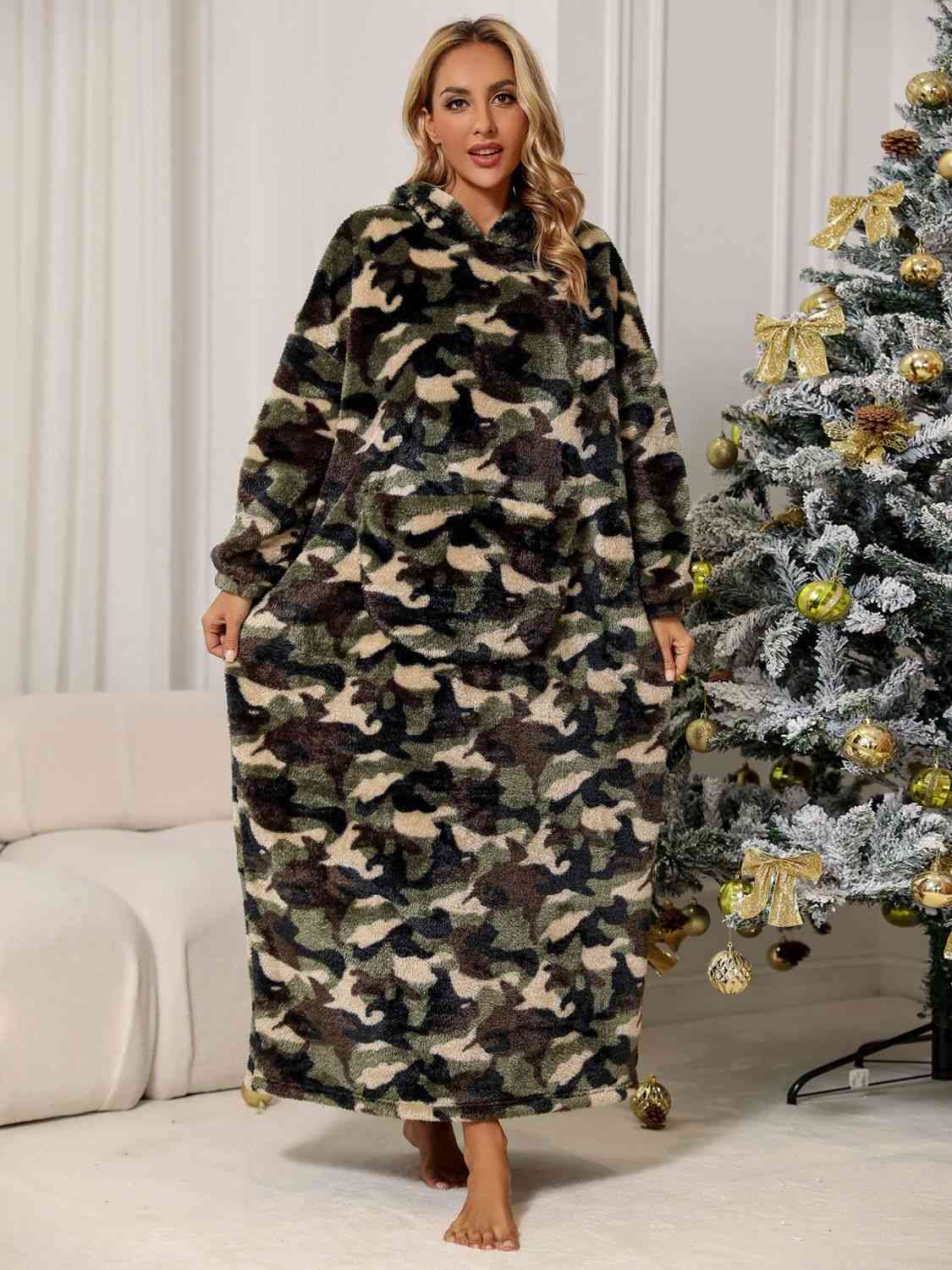 Robe de nuit Teddy à capuche camouflage