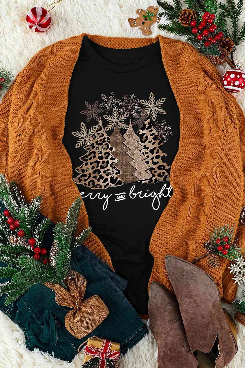 Camiseta de manga corta con gráfico de árbol de Navidad