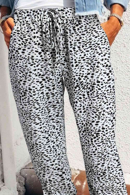 Pantalones largos con bolsillos de leopardo