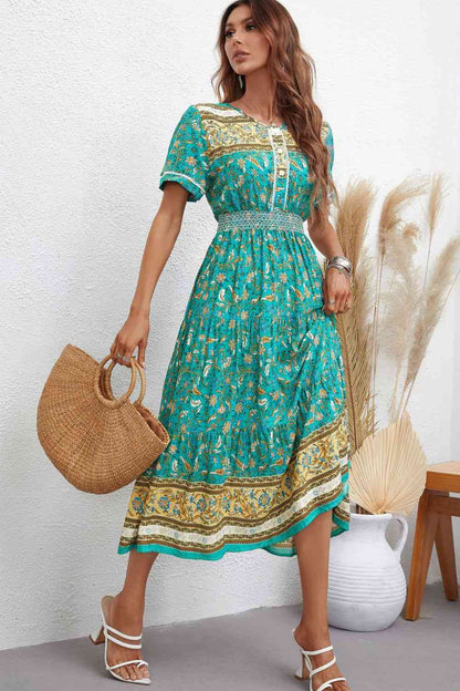 Vestido midi bohemio de manga corta