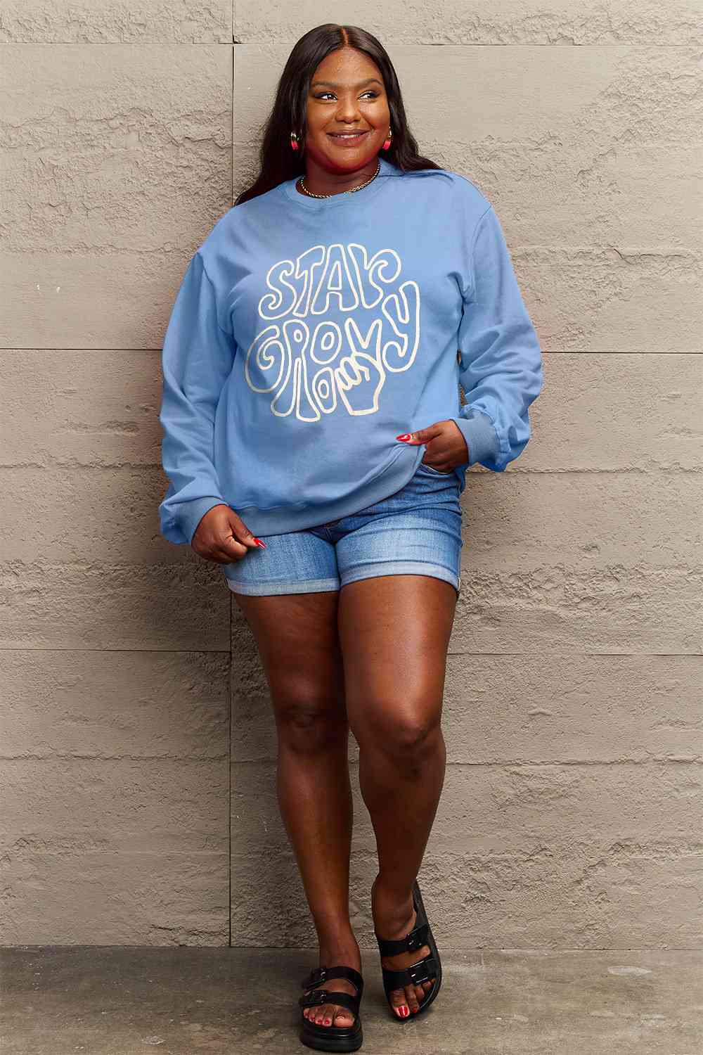 Sweat-shirt graphique Simply Love pleine taille