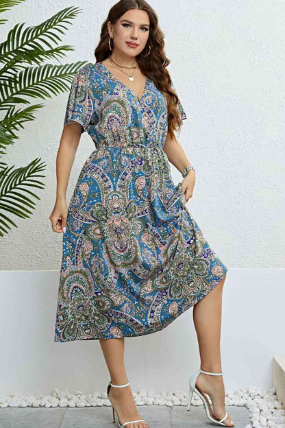 Robe midi imprimée à manches flottantes