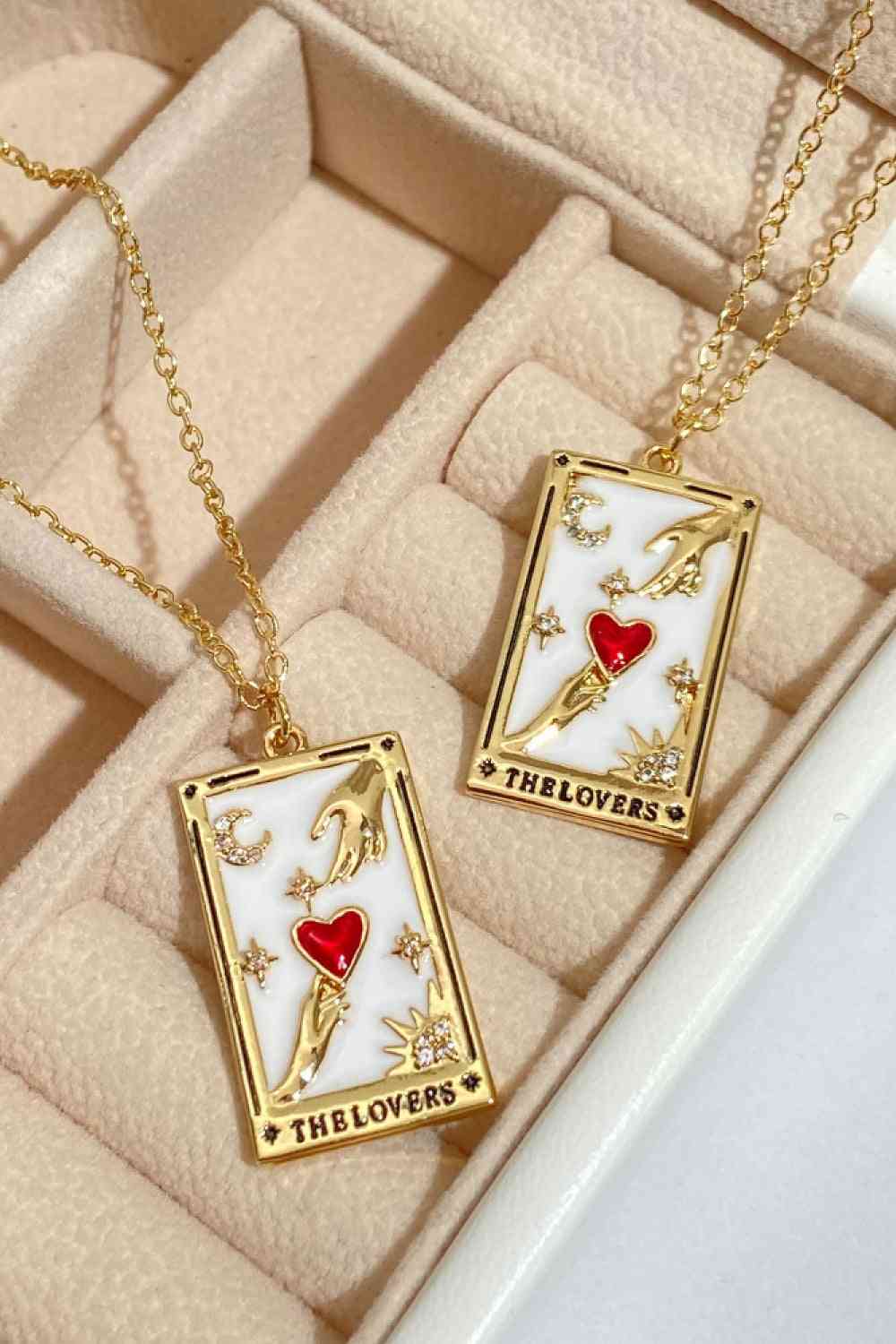 Collier en acier inoxydable avec pendentif carte de tarot