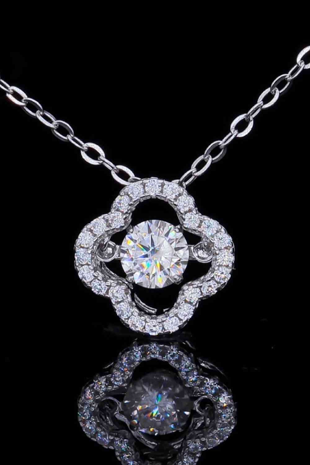 Collier pendentif fleur de moissanite en argent sterling 925