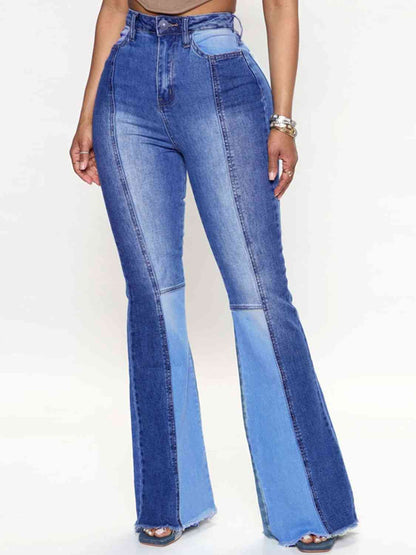 Jeans anchos con dobladillo sin rematar