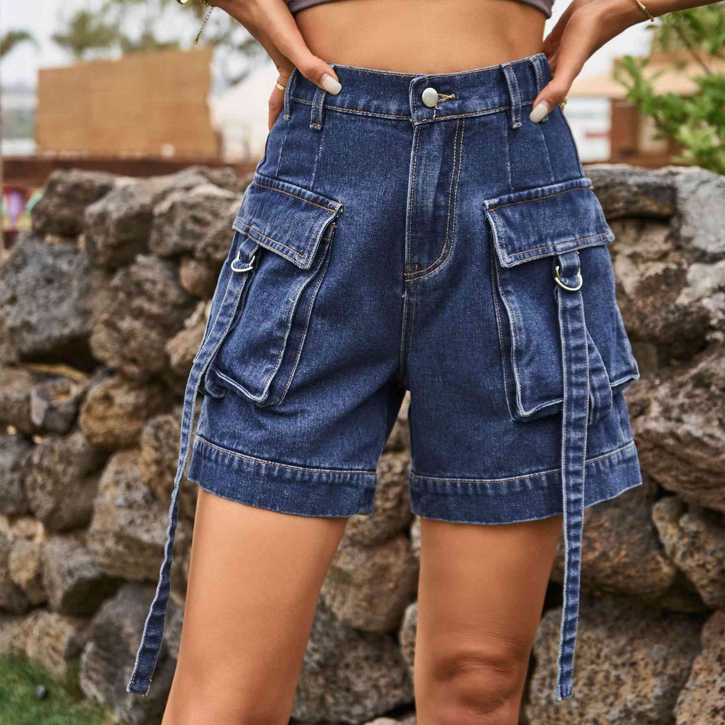 Shorts cargo de mezclilla de cintura alta